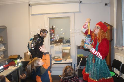 Horsforth Christmas lights switch on 2024.